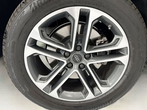Certified 2025 Audi Q5 Premium Plus w/ Premium Plus image 32