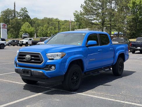 Used 2020 Toyota Tacoma SR5 RWD image 22