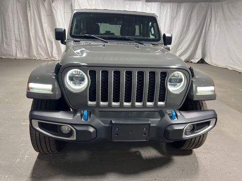 Used 2023 Jeep Wrangler Unlimited Sahara image 2