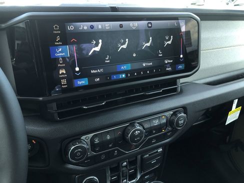 New 2026 Jeep Gladiator Willys image 29