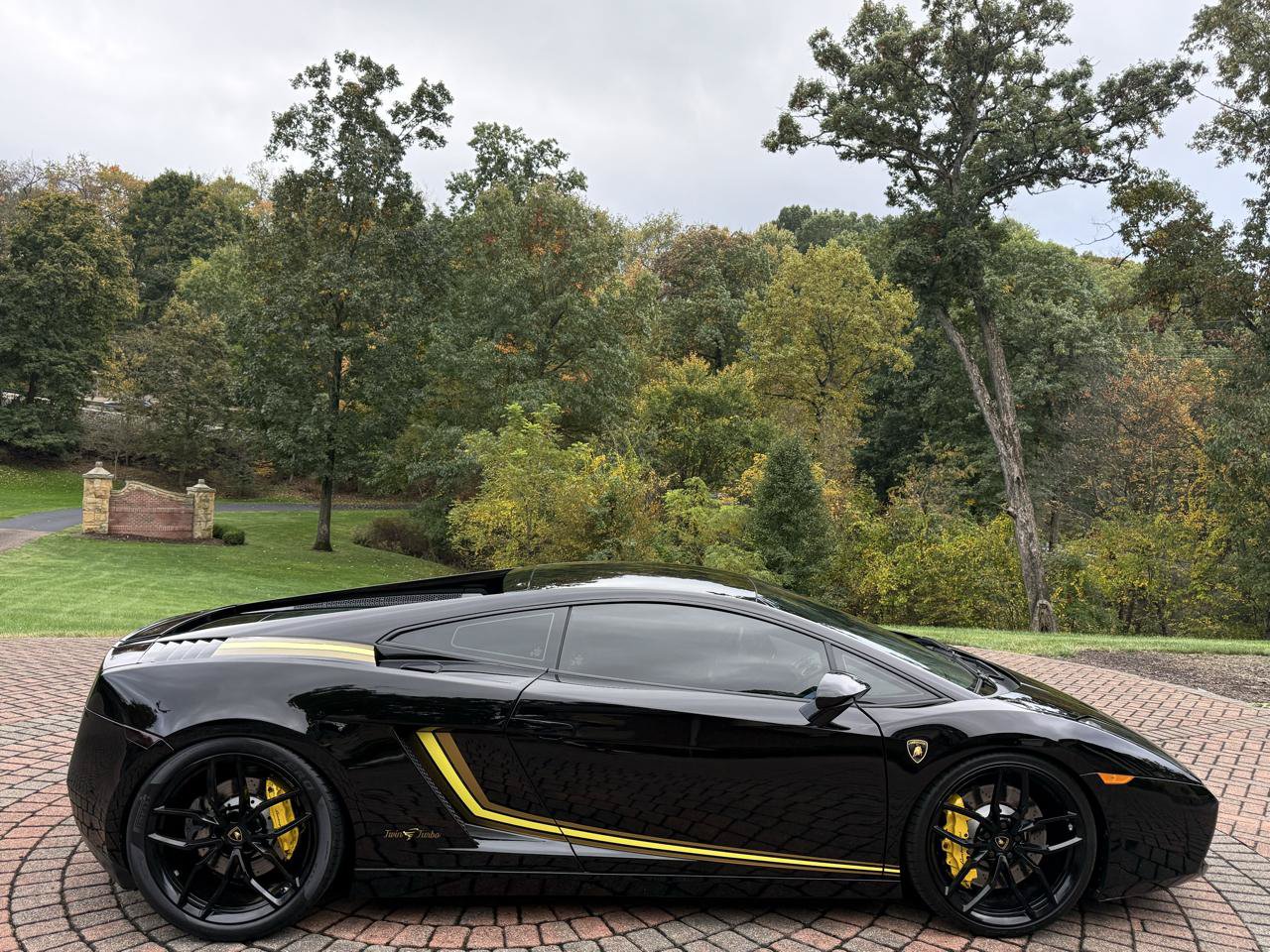 Used 2008 Lamborghini Gallardo AWD/4WD image 2