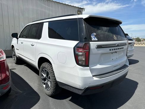 Used 2022 Chevrolet Suburban Z71 AWD/4WD image 5