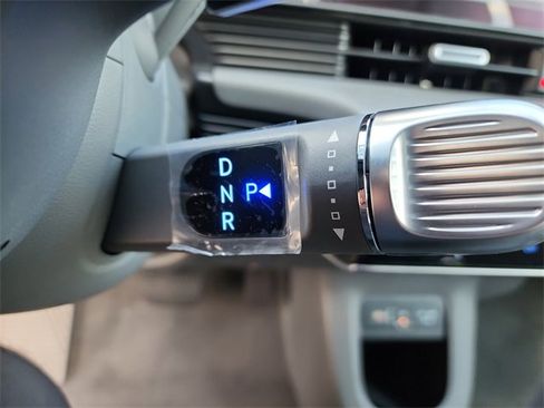 New 2025 Hyundai Ioniq 5 SE image 23