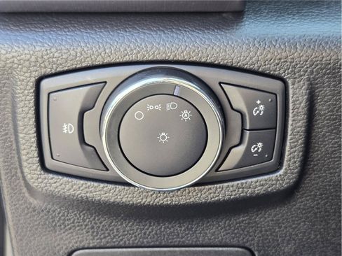 Used 2019 Ford Expedition Platinum RWD image 20