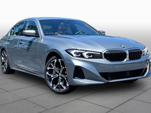 Used 2025 BMW 330i Sedan RWD image 3