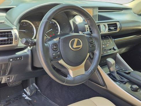 Used 2014 Lexus IS 250 w/ Navigation Package RWD image 10