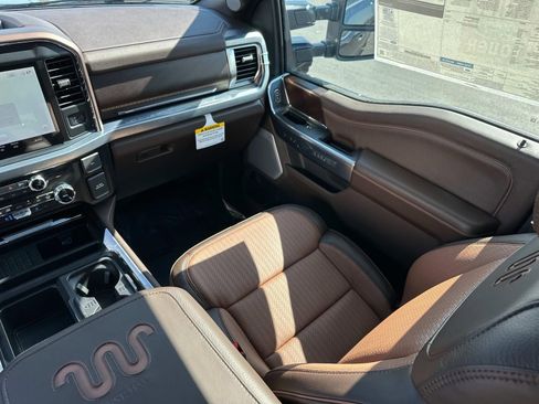 New 2025 Ford F350 King Ranch w/ Chrome Package image 28