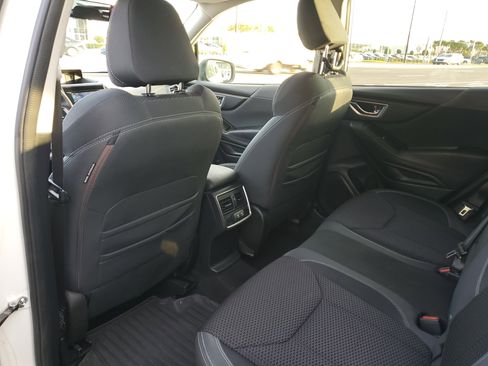 Used 2020 Subaru Forester Premium w/ Popular Package #1 image 9