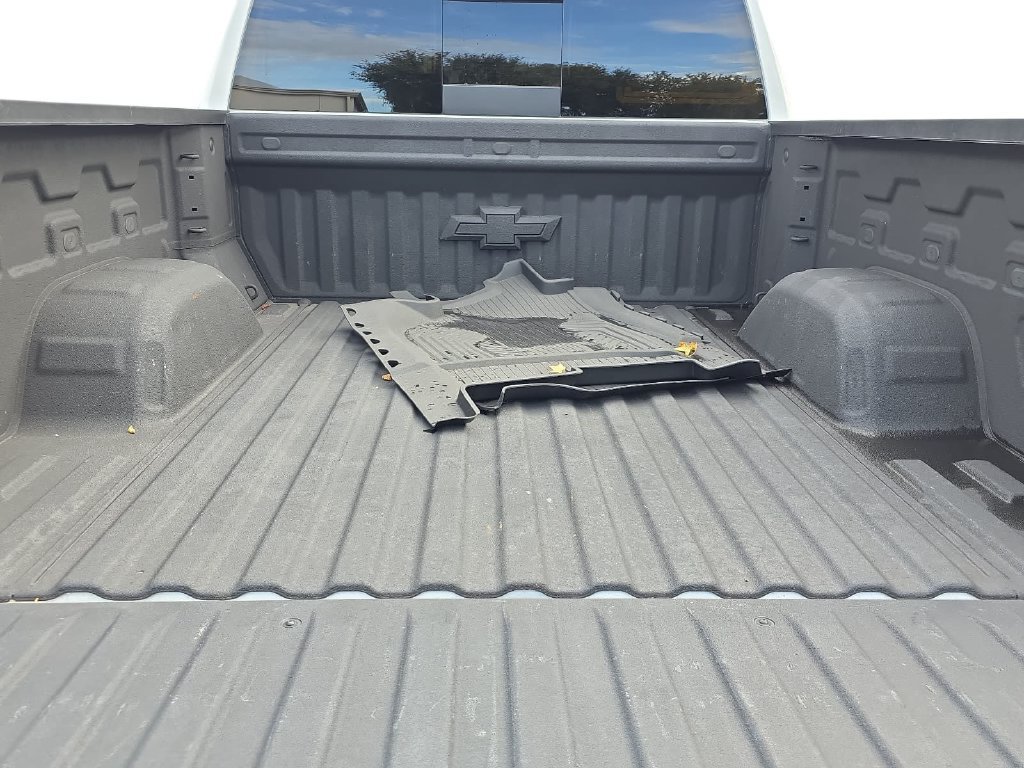 Used 2025 Chevrolet Silverado 1500 RST AWD/4WD image 30