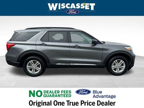 Certified 2023 Ford Explorer XLT w/ Equipment Group 202A image 6