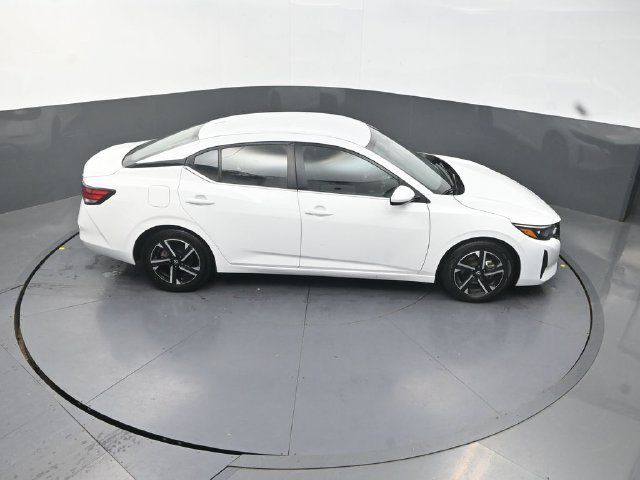 Used 2024 Nissan Sentra SV FWD image 30