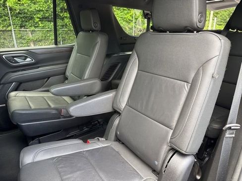 Used 2024 Chevrolet Tahoe LT AWD/4WD image 23