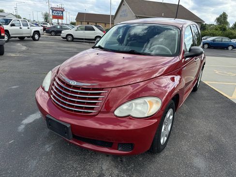 Used 2006 Chrysler PT Cruiser Touring FWD image 4