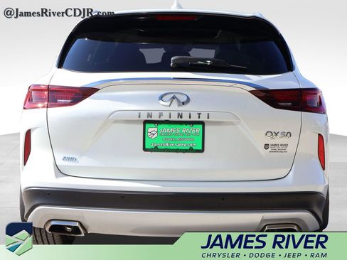 Used 2023 INFINITI QX50 Luxe image 4