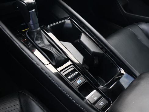 Used 2023 Honda Accord Touring image 25