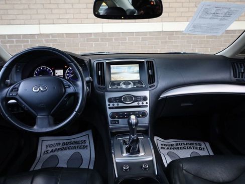 Used 2011 INFINITI G37 Journey w/ Premium Pkg image 20