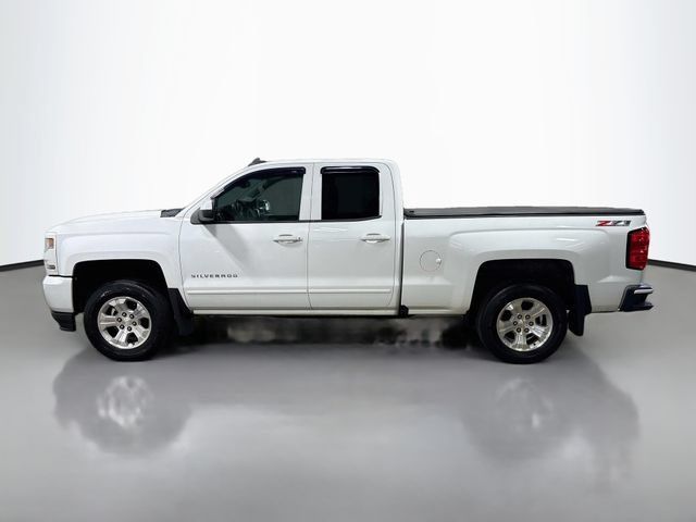 Used 2017 Chevrolet Silverado 1500 LT w/ All Star Edition AWD/4WD image 9