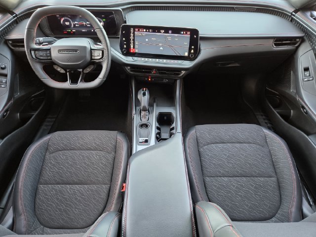 Used 2025 Dodge Charger Daytona R/T w/ Quick Order Package 25M R/T AWD/4WD image 25