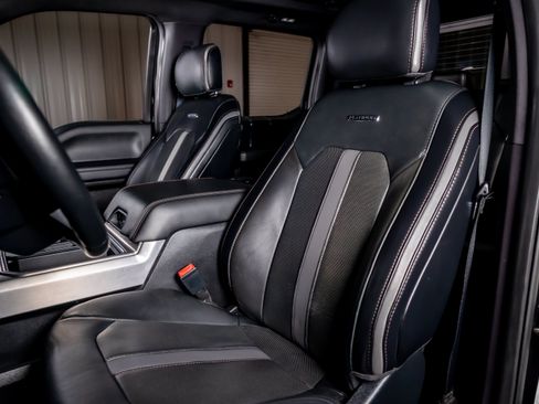 Used 2019 Ford F250 Platinum w/ Platinum Ultimate Package AWD/4WD image 5
