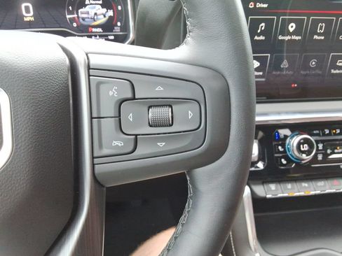 Used 2025 GMC Sierra 3500 Denali Ultimate AWD/4WD image 31