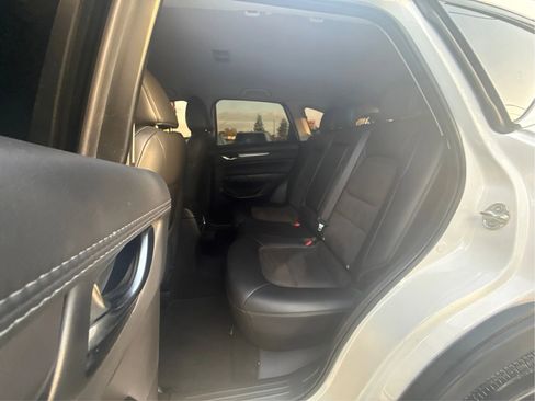 Used 2018 MAZDA CX-5 Touring image 12