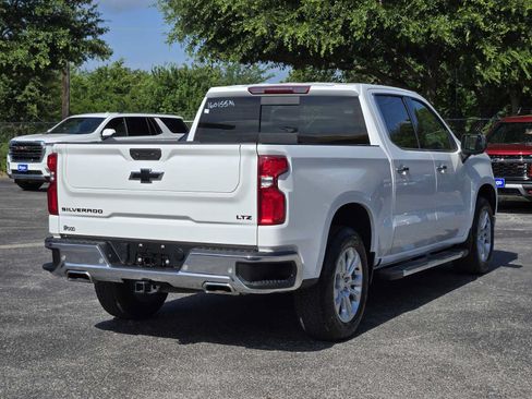 Certified 2024 Chevrolet Silverado 1500 LTZ w/ LTZ Convenience Package II AWD/4WD image 8