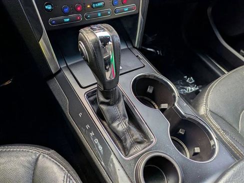 Used 2019 Ford Explorer Limited w/ Class III Trailer Tow Package image 13