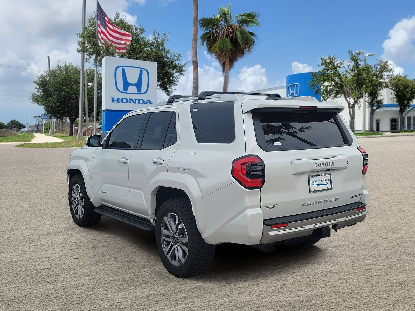 Used 2026 Toyota 4Runner Limited AWD/4WD image 5