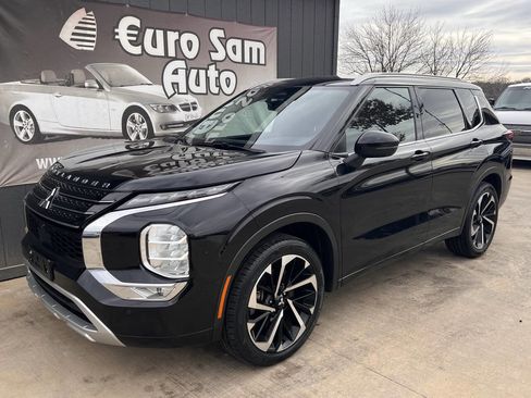 Used 2022 Mitsubishi Outlander SEL image 3