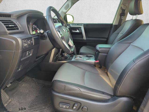 Used 2024 Toyota 4Runner SR5 Premium w/ Moonroof Package AWD/4WD image 12