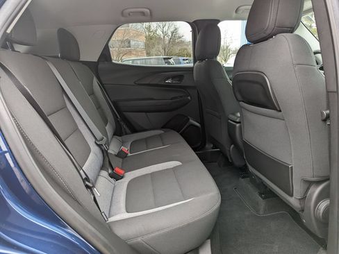 Used 2023 Chevrolet TrailBlazer LT FWD image 31