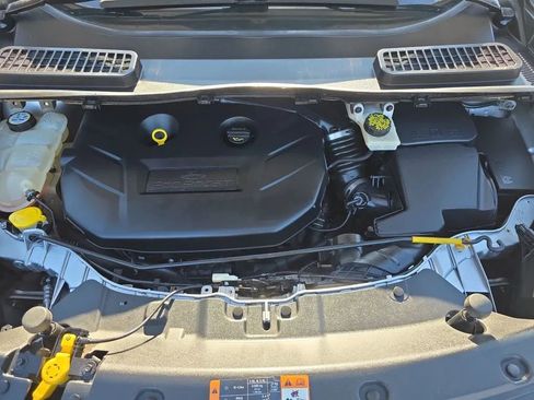 Used 2016 Ford Escape SE image 44