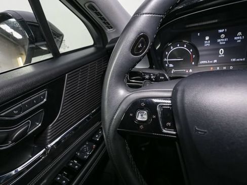 Used 2022 Lincoln Corsair FWD image 29