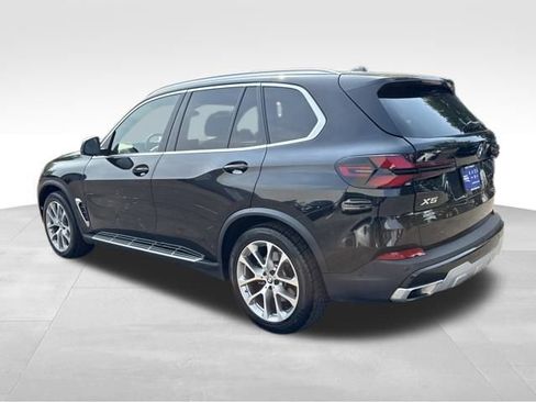 Used 2024 BMW X5 xDrive40i image 3