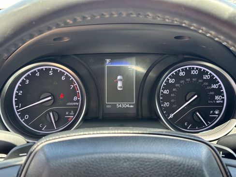 Used 2024 Toyota Camry SE FWD image 28
