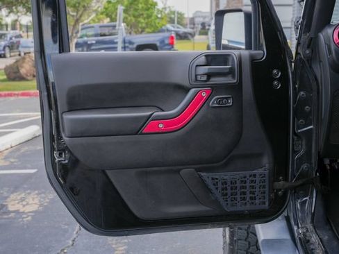 Used 2016 Jeep Wrangler Unlimited Sport w/ Quick Order Package 23S AWD/4WD image 18