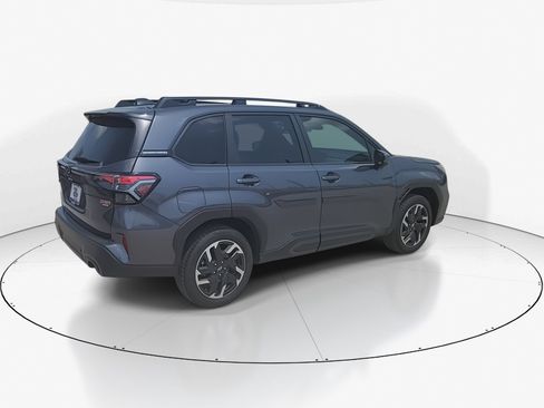 Used 2026 Subaru Forester Limited AWD/4WD image 9