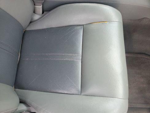 Used 2006 Jeep Grand Cherokee Limited image 32