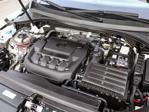 Used 2022 Volkswagen Tiguan SE image 28