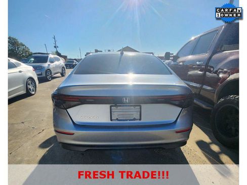 Used 2023 Honda Accord EX image 4