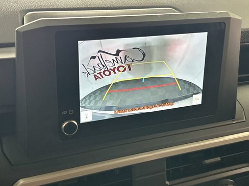 Used 2025 Toyota Tacoma SR RWD image 17