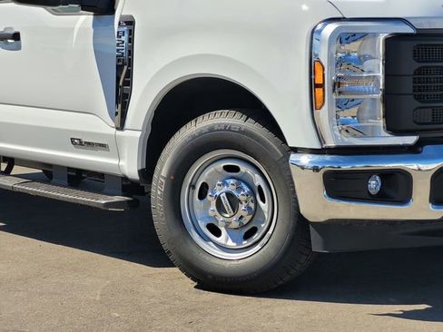 New 2026 Ford F250 XL image 2