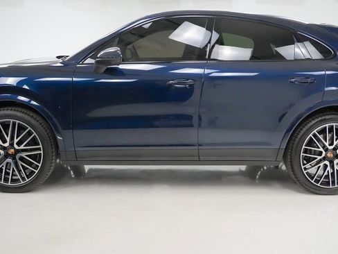New 2026 Porsche Cayenne Coupe image 2
