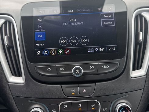 Used 2023 Chevrolet Malibu LT image 15