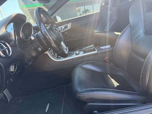 Used 2013 Mercedes-Benz SLK 250 image 13