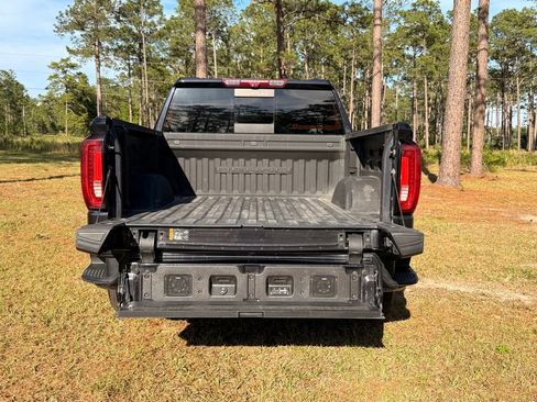Used 2022 GMC Sierra 1500 Denali w/ Denali Reserve Package AWD/4WD image 7