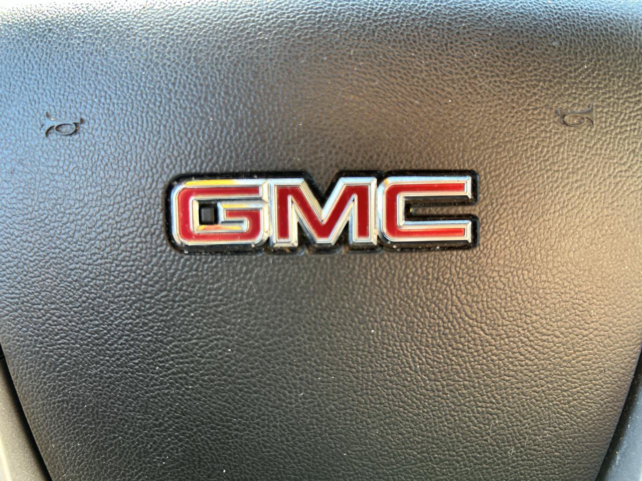 Used 2015 GMC Terrain SLT FWD image 22
