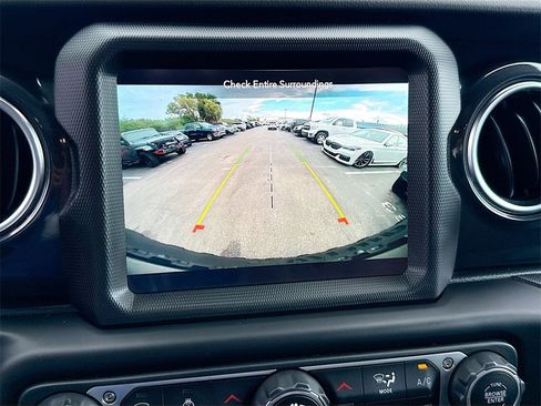 Used 2023 Jeep Wrangler Rubicon 392 w/ Dual Top Group image 15