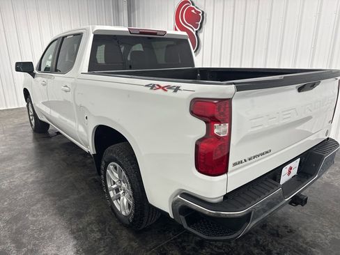 Used 2022 Chevrolet Silverado 1500 LT w/ Bed Protection Package AWD/4WD image 8