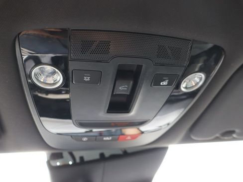 Used 2023 Kia Sportage X-Line w/ X-Line Premium Package AWD/4WD image 19